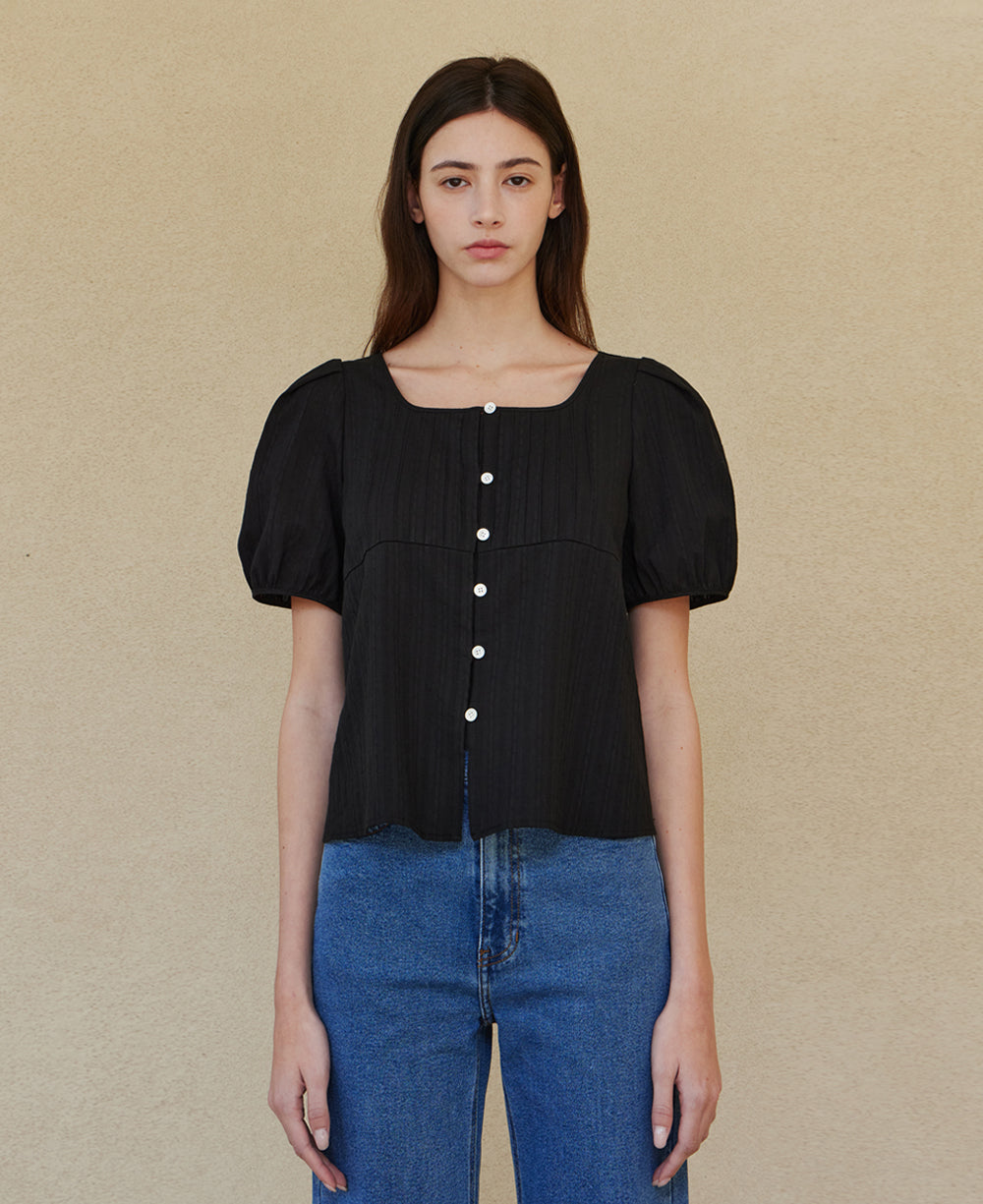 step-around-ss-24-tuck-detail-puff-blouse_black