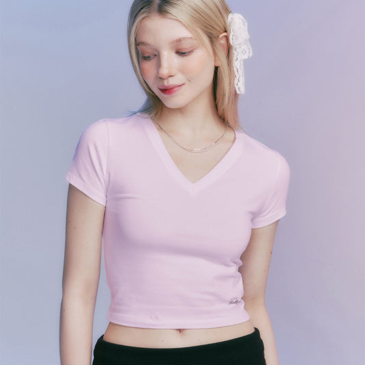 moonfairy-ss-24-mf-classic-vneck-crop-teepink