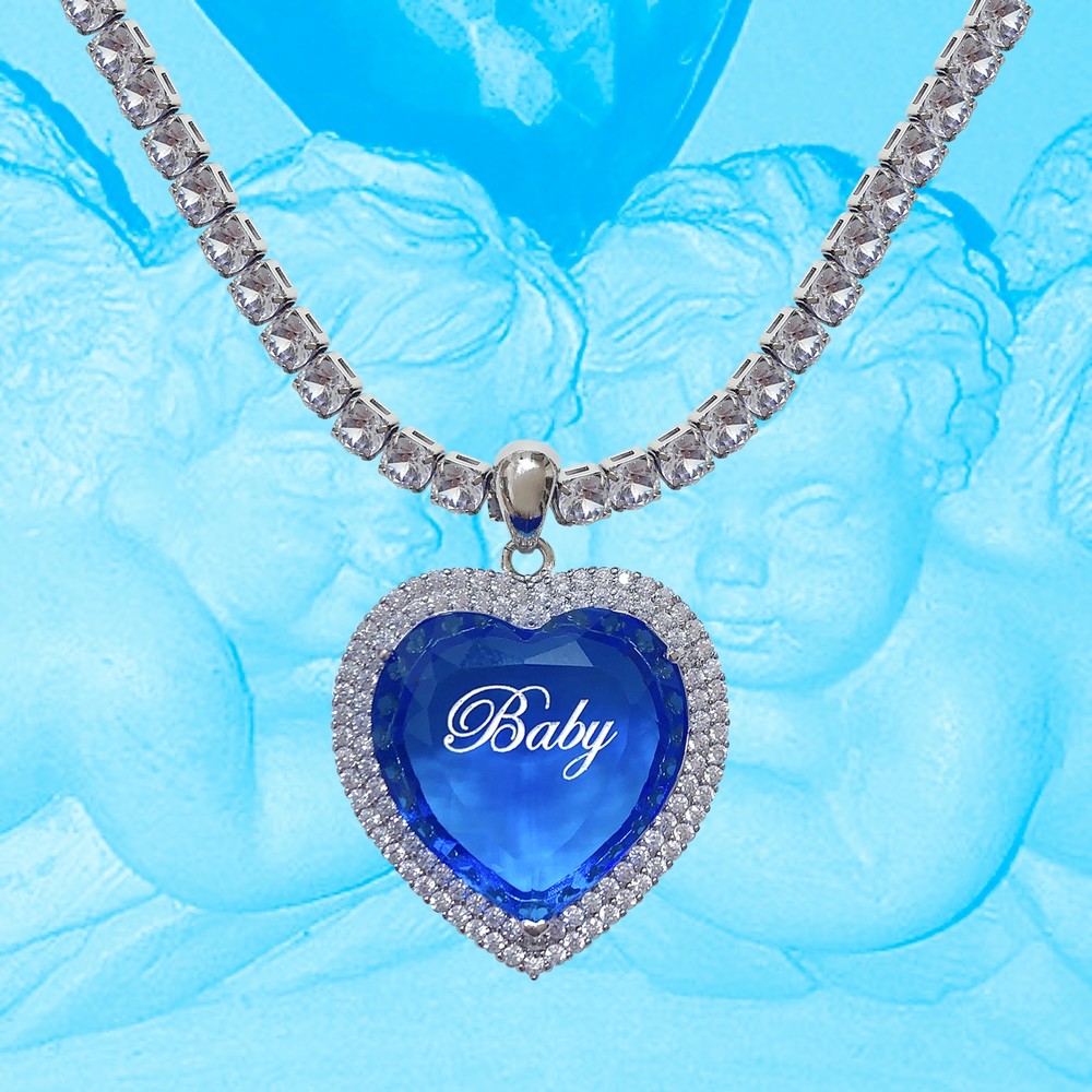 hurjaboyacc-seasonless-titanic-heart-baby-necklace