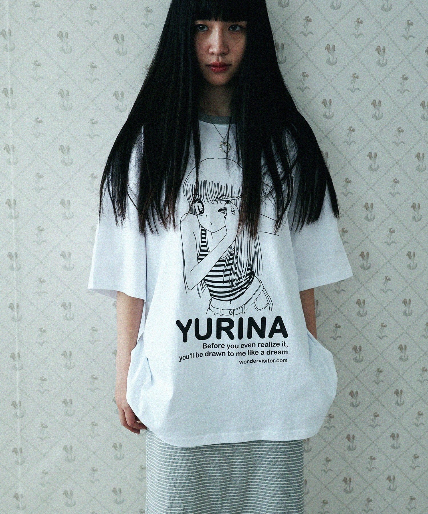 wonder-visitor-ss-25-yurina-overfit-tshirt-(white)