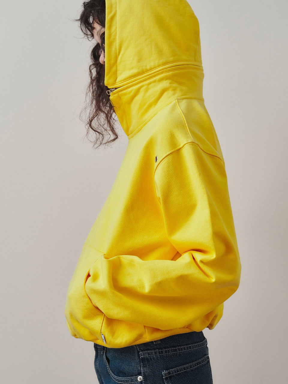 plzproject-ss-25-twoway-hood,yellow