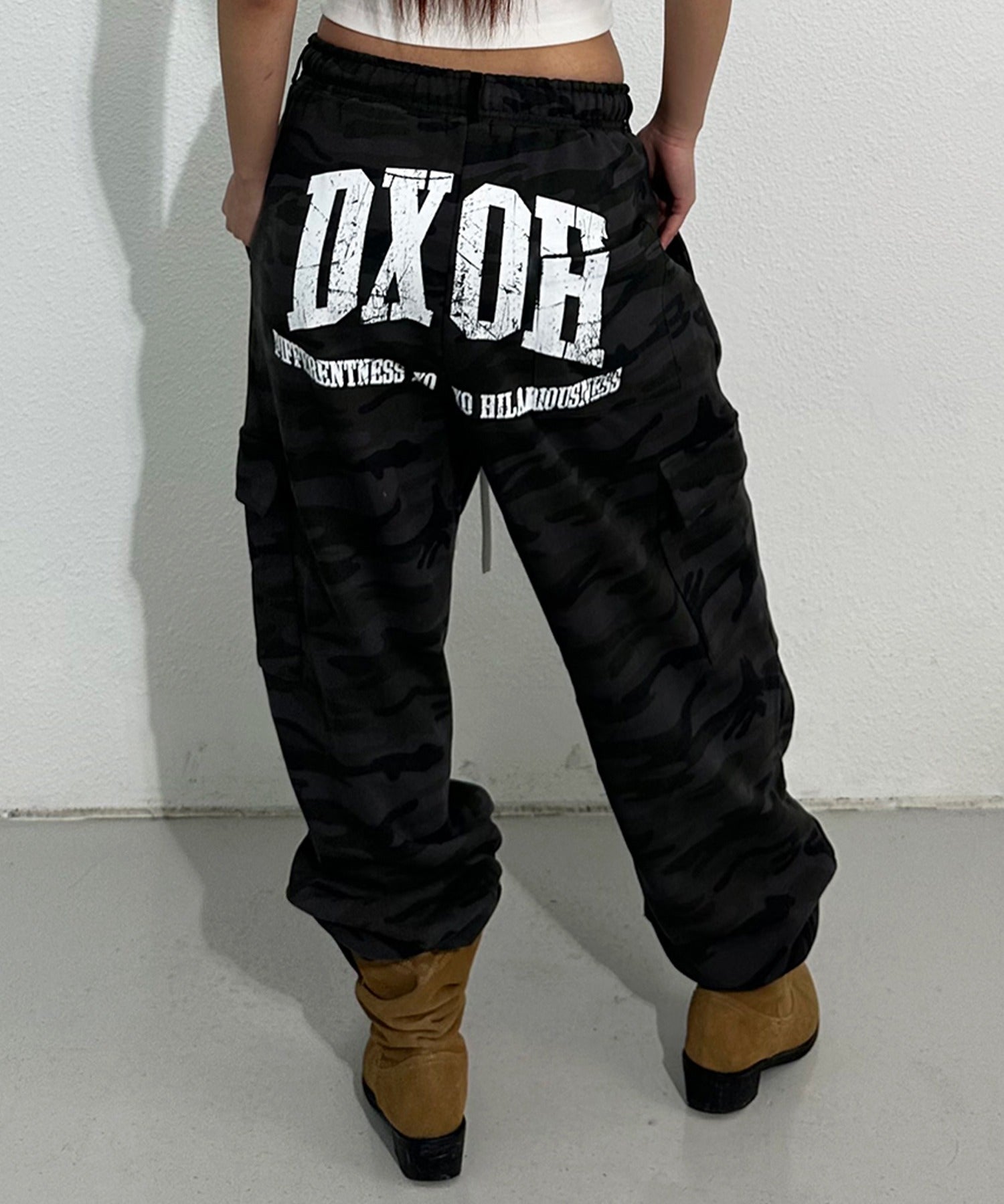 dxoh-fw-24-archie-logo-parasuit-cargo-camel-pants-black-camel