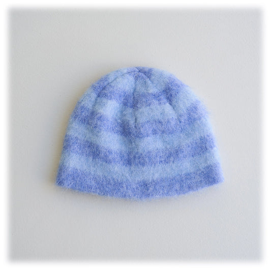 suh-suh-ss-25-hairy-stripe-beanie-(blue)