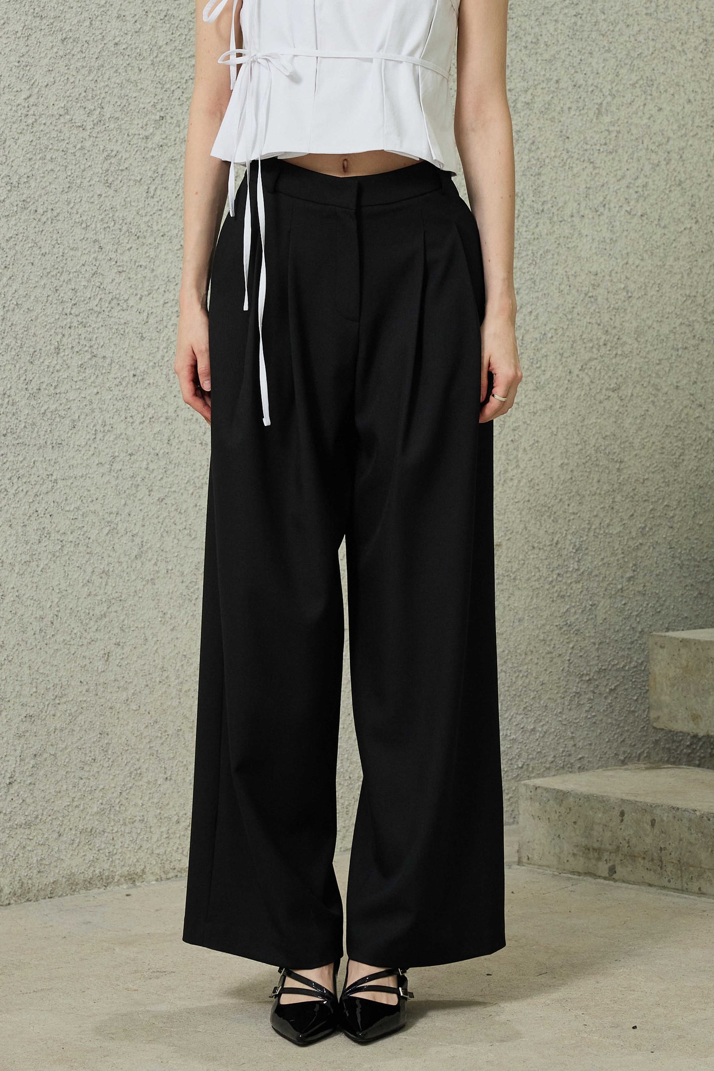 ari-ss-25-tomo-wide-slacks-/-black