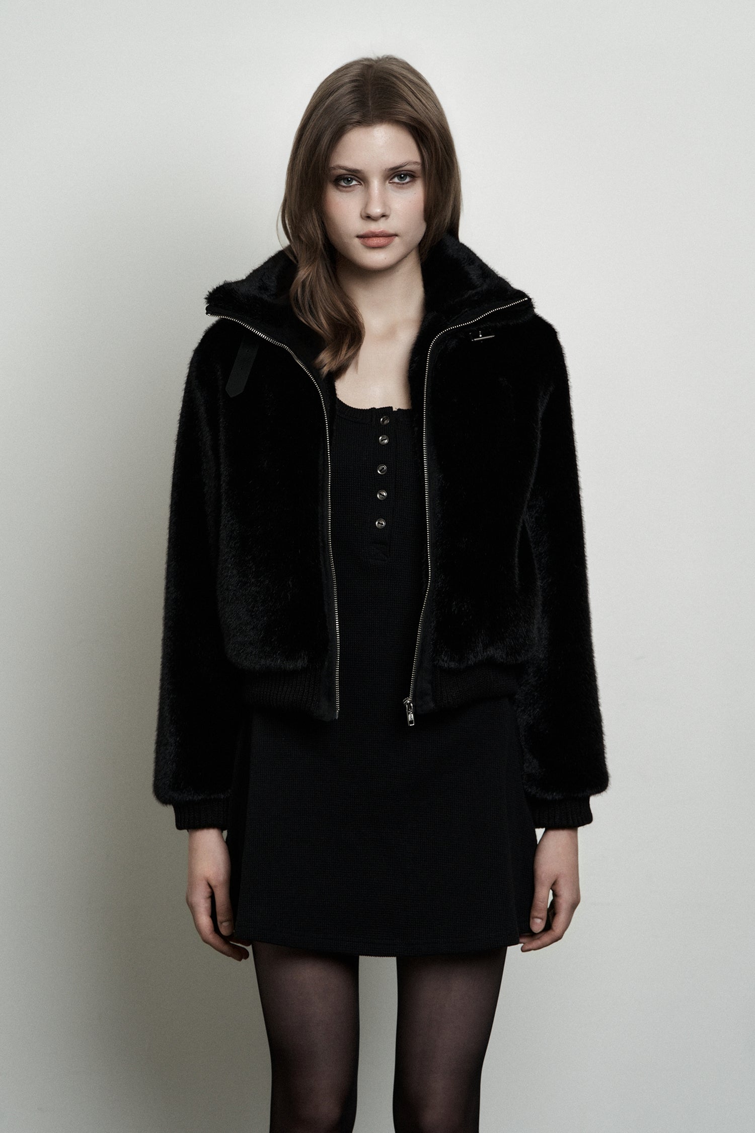 synerjyn-fw-24-highneck-buckle-fur-jacket-black