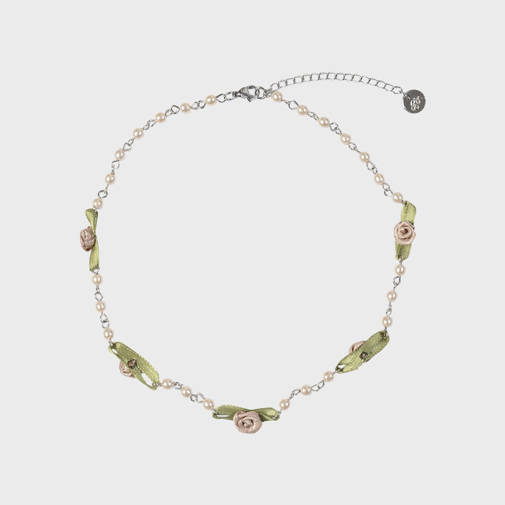 eireve-seasonless-24-rose-bouquet-choker-beige