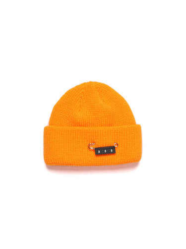 dxoh-seasonless-pin-beanie-yellow