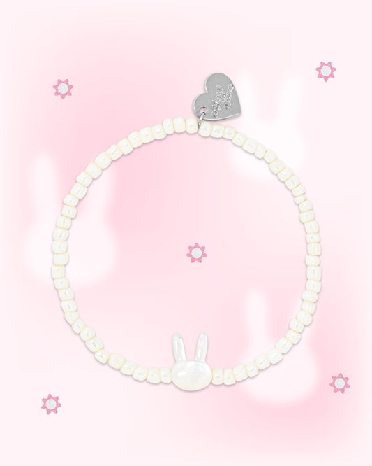 almostblue-seasonless-bunny-pearl-bracelet