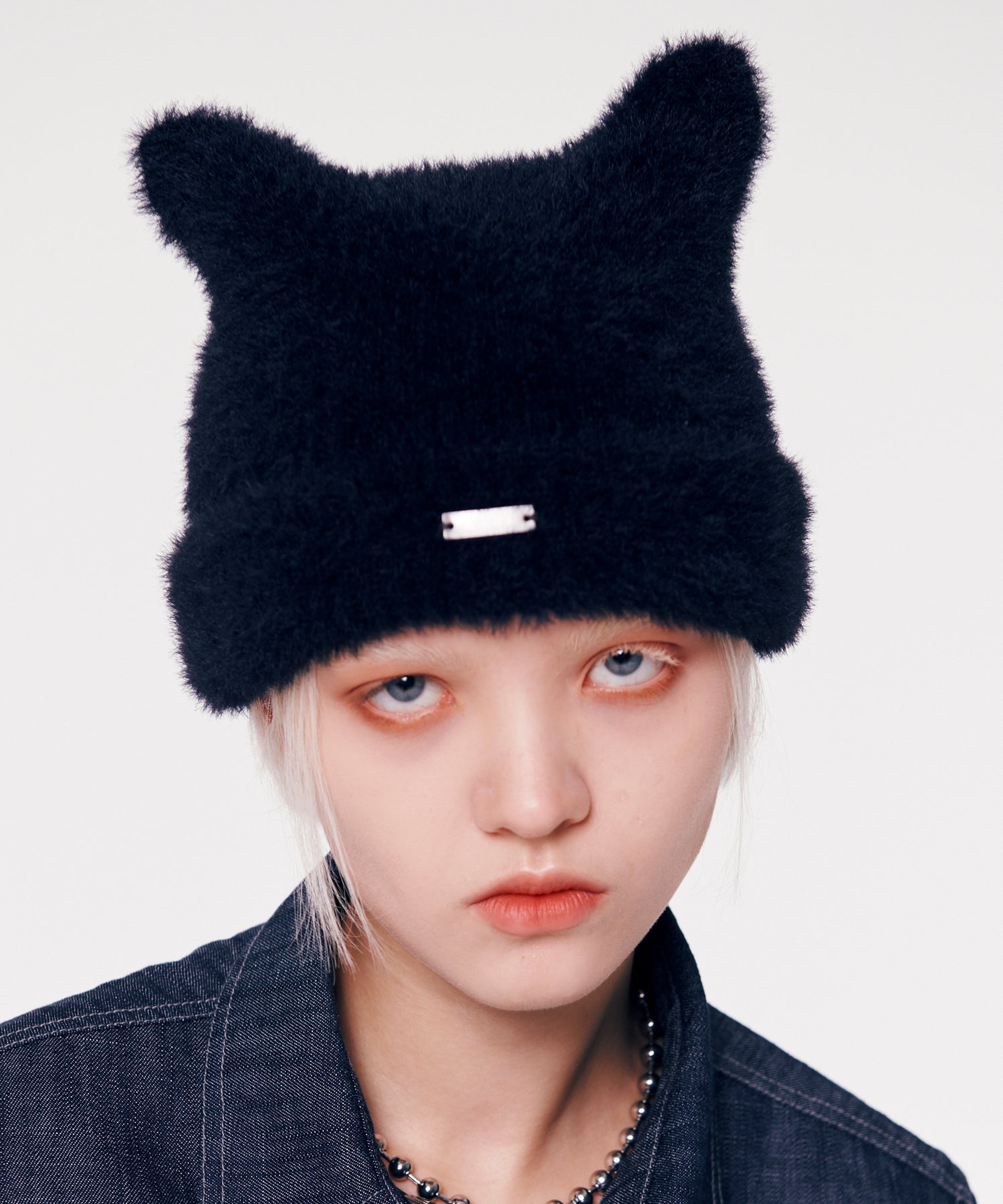 running-high-fw-23-cat-ear-beanie-black