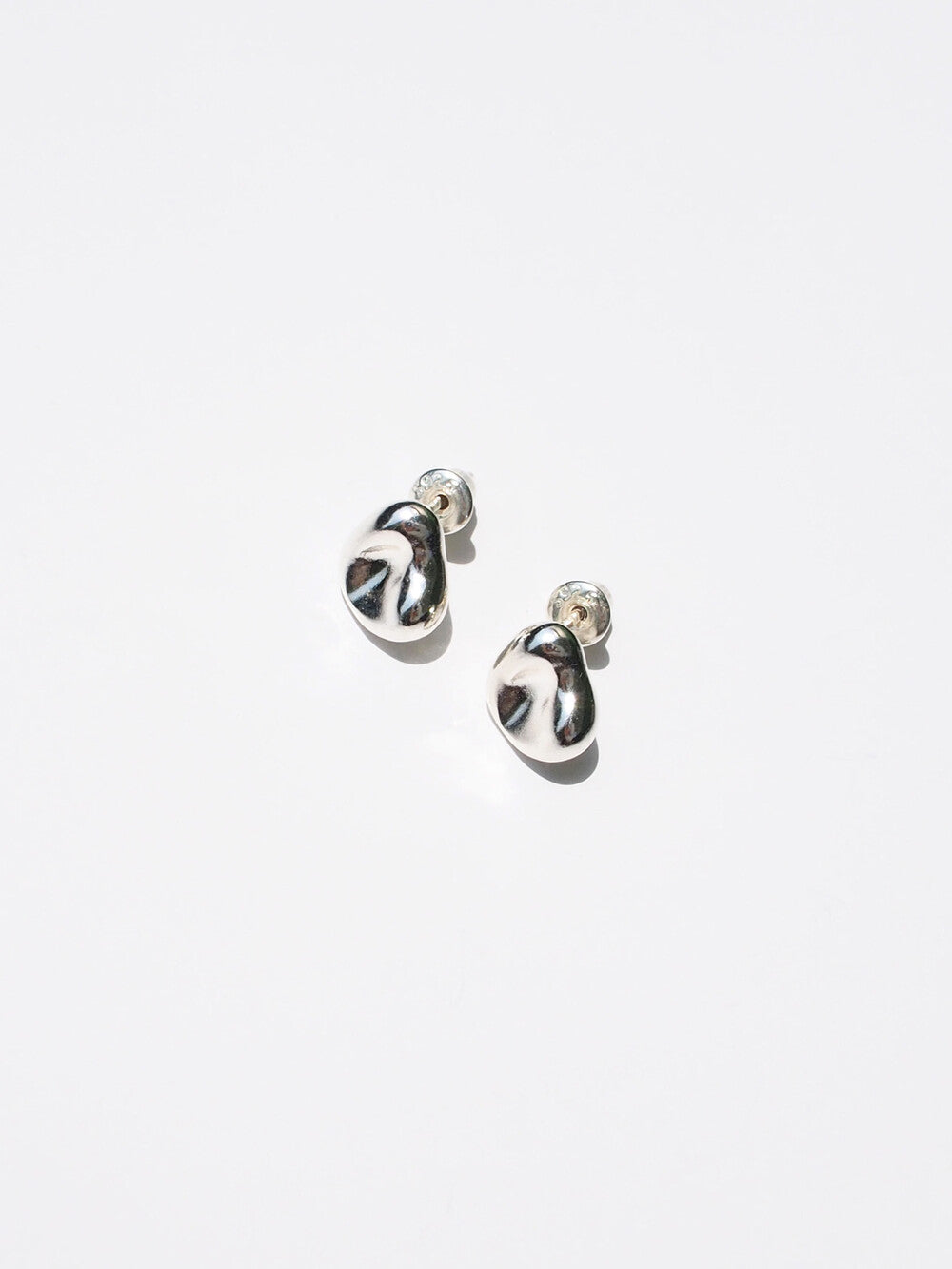 inodore-seasonless-23-nuee-earrings_silver